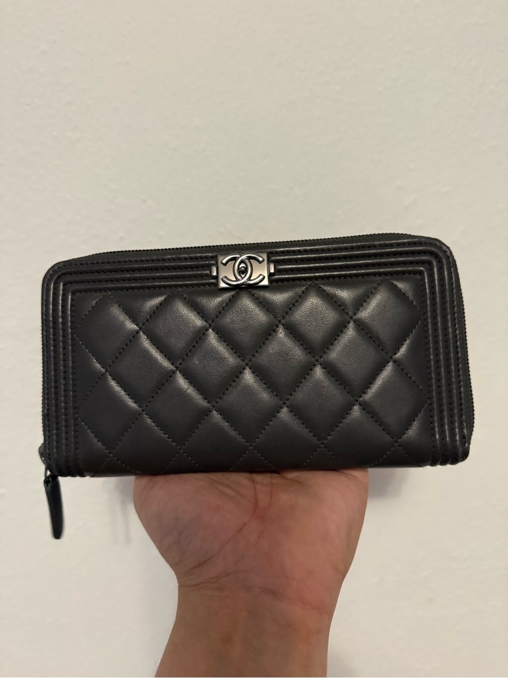 CHANEL Black Quilted Zip-Around Wallet with Silver CC